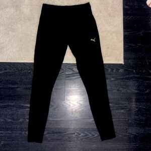 Puma women’s black leggings Medium
